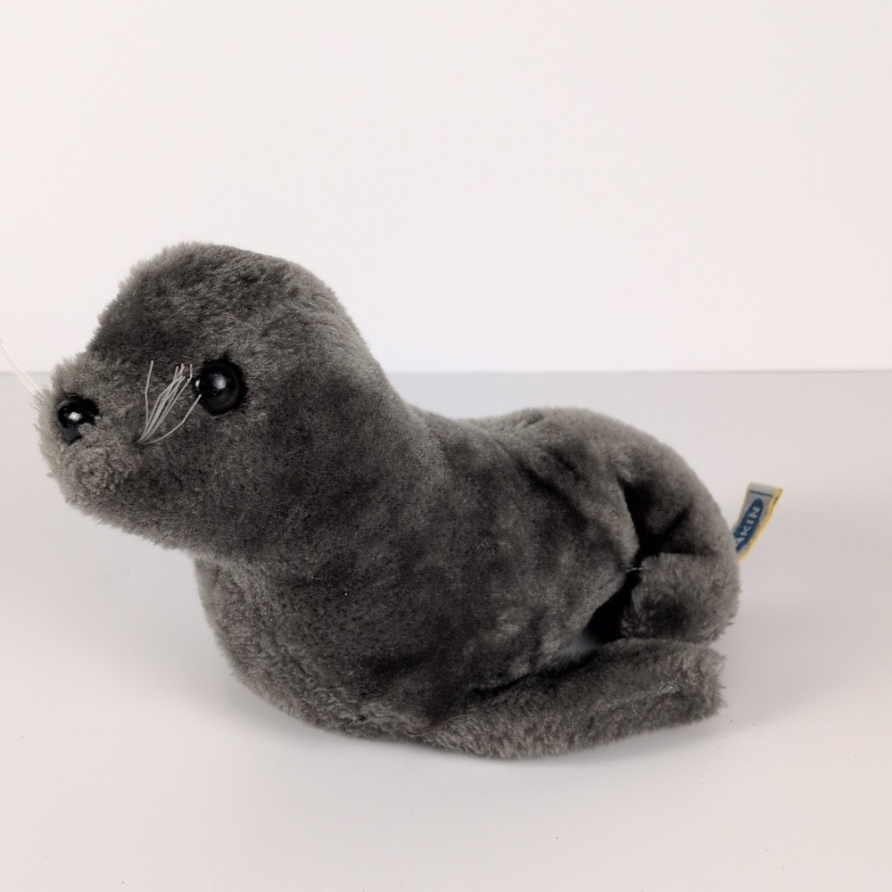 Dakin Vintage 1976 Gray Seal Ground Nut Filling Plush Stuffed Animal 10" Toy